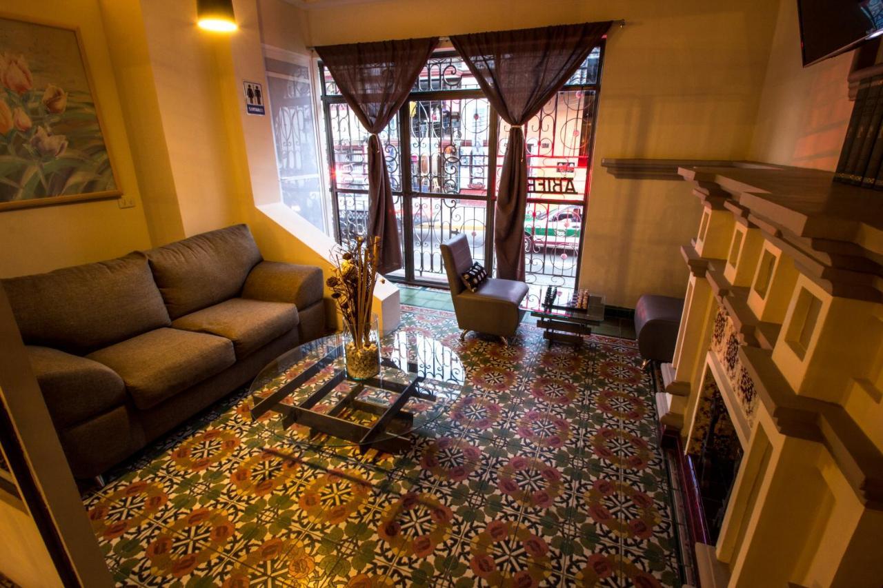 Casa De Juan Hostal Халапа Екстер'єр фото