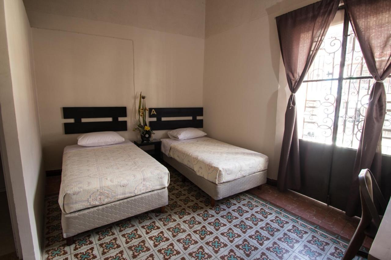 Casa De Juan Hostal Халапа Екстер'єр фото