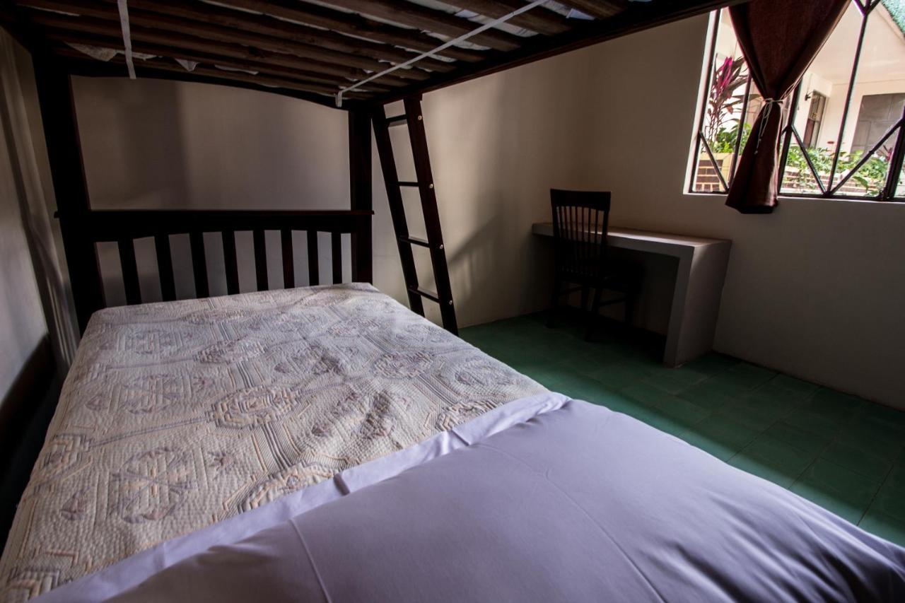 Casa De Juan Hostal Халапа Екстер'єр фото