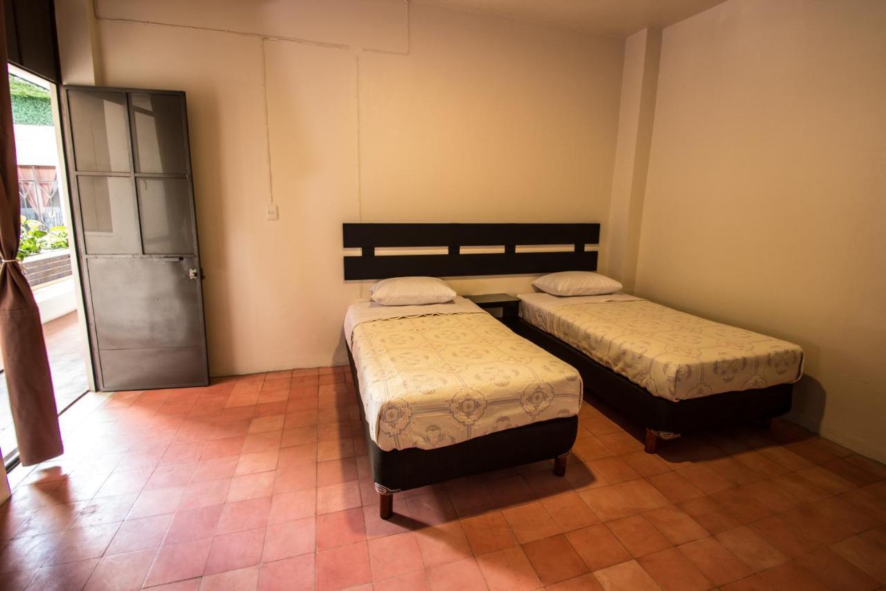 Casa De Juan Hostal Халапа Екстер'єр фото
